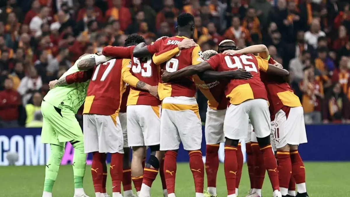 Galatasaray’ın Lille maçı kamp kadrosu açıklandı: Leao yok, Singo kafilede!